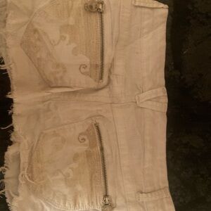 Nine West White mini skirt